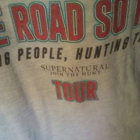 Winchester Brothers tour tee from Supernatural - size medium - Picture 3 of 8